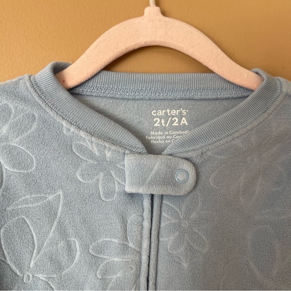 Carter’s 2T Blue Heart Fleece One-Piece Pajamas - Picture 4 of 6